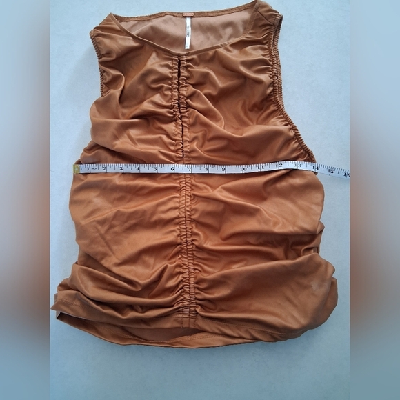 Free People/ Ride Along Cowgirl/ Sleeveless Vegan Leather Top/ Size US L - Picture 11 of 12